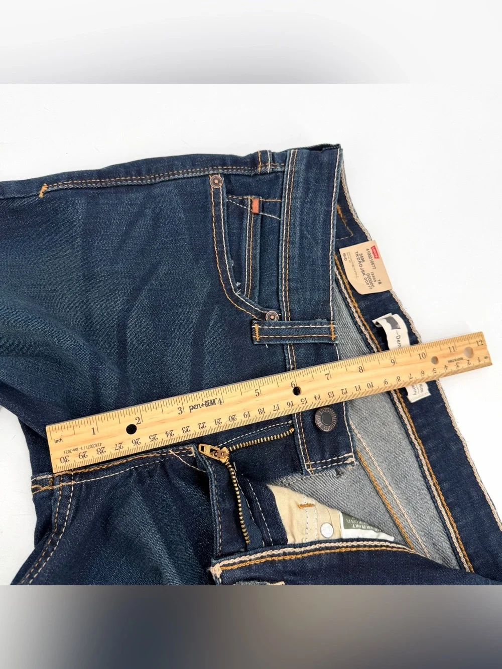 Levis’s Jeans Women’s 5S/27 Dark Blue Demi Curve Low Skinny Leg Whiskered NWT